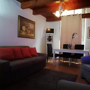 Coronari 45 Apartament